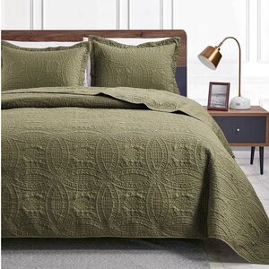 Love's cabin Twin Quilt Bedding Set (1 Quilt, 1 Pillow Sham)